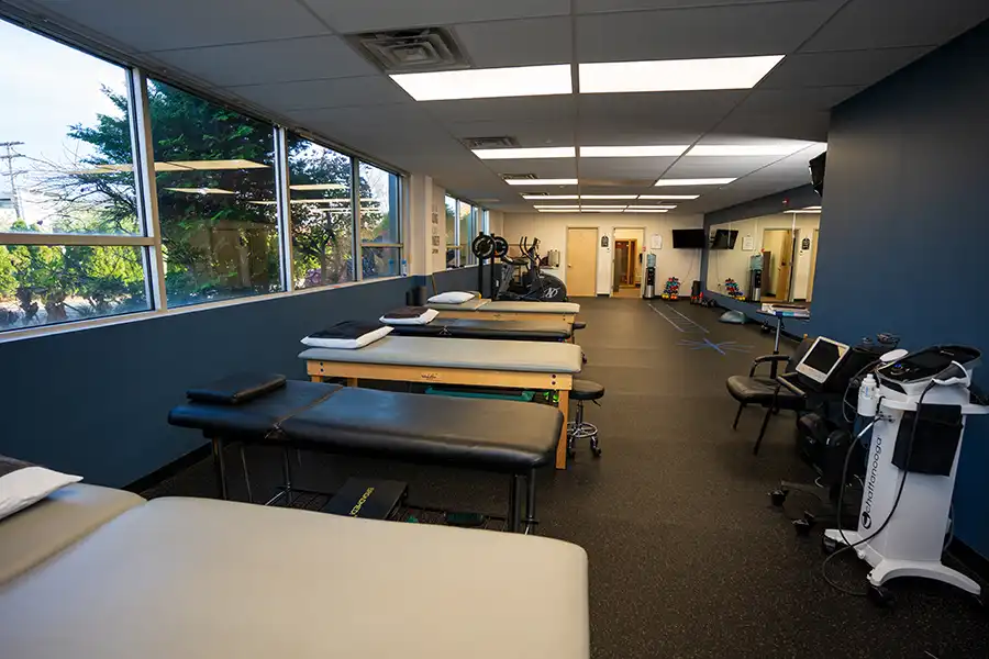 Springfield Physical Therapy & Wellness Clinic with Therapeutic Equipment