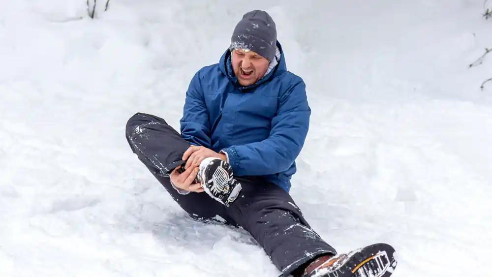 Winter Injury Prevention: How Physical Therapy Can Keep You Active and Safe